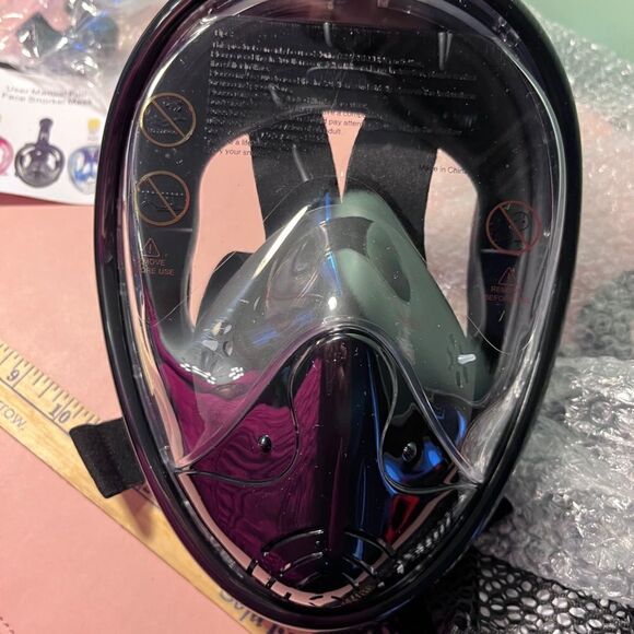 Greatever Small Black Snorkel Mask NEW Snaps In Place - Picture 12 of 15